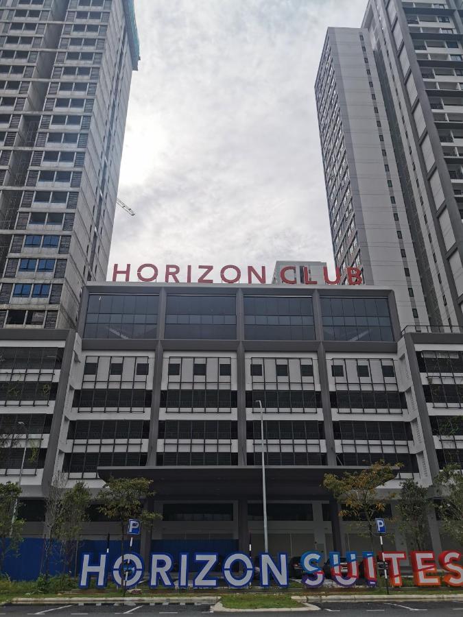 Horizon Suites By Ch Homes, Klia Sepang Exterior photo